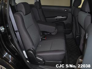 Toyota / Wish 2003 2.0 Petrol