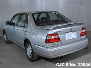 Nissan / Bluebird 1998 1.8 Petrol
