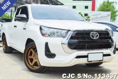 2021 Toyota / Hilux / Revo Stock No. 113437