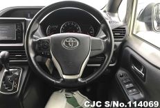 2015 Toyota / Voxy Stock No. 114069