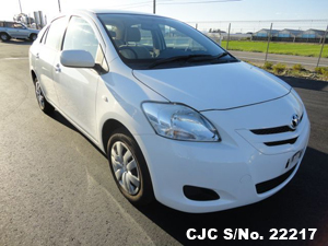 Toyota / Belta 2006 1.0 Petrol