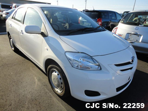 Toyota / Belta 2006 1.0 Petrol