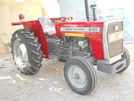 Massey Ferguson / MF-240 2004 2.5 Diesel