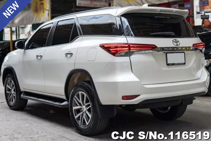 2017 Toyota / Fortuner Stock No. 116519