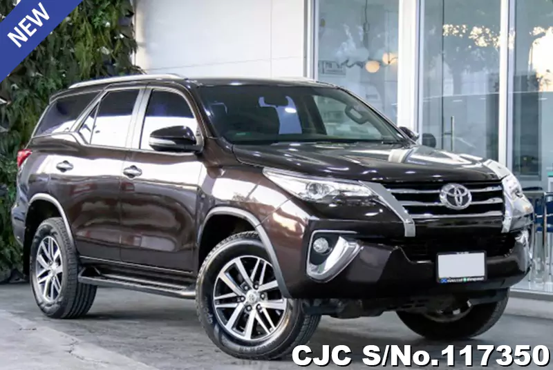 2016 Toyota / Fortuner Stock No. 117350