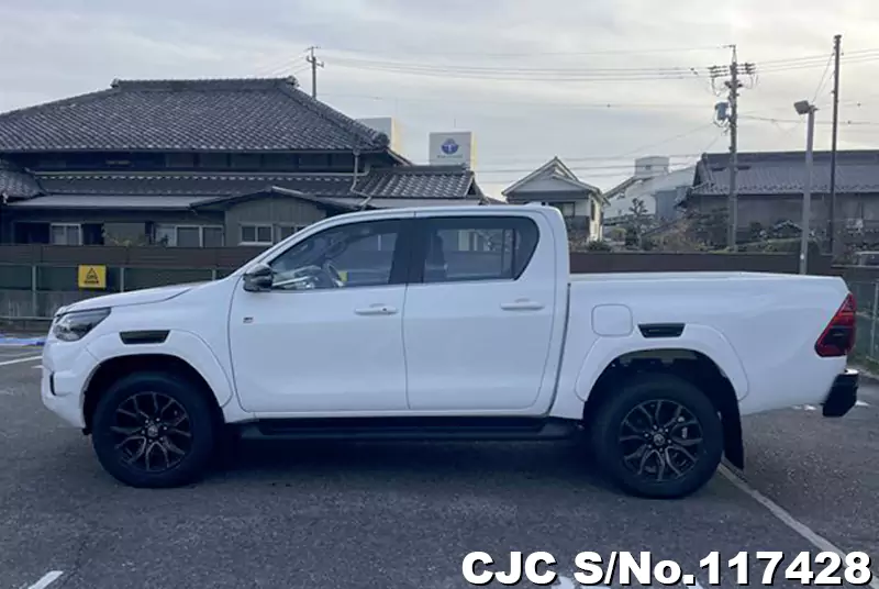 2022 Toyota / Hilux Stock No. 117428