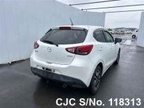 2015 Mazda / Demio Stock No. 118313