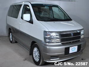 Nissan / Elgrand 1999 3.3 Petrol