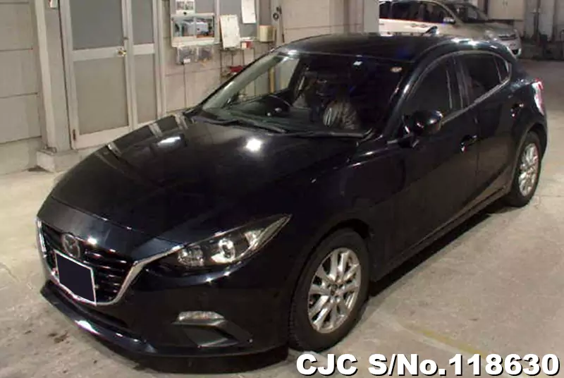 2015 Mazda / Axela Stock No. 118630