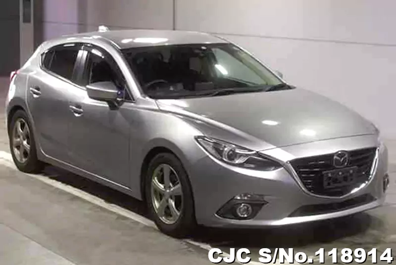 2015 Mazda / Axela Stock No. 118914