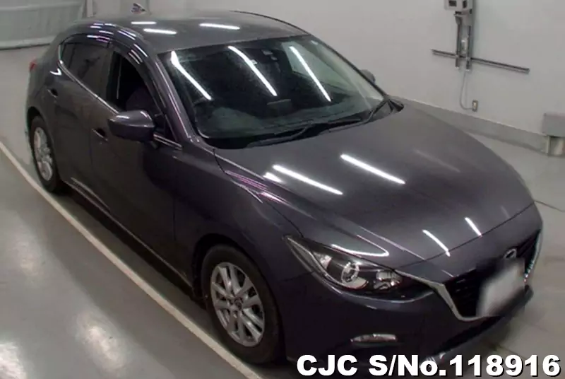 2015 Mazda / Axela Stock No. 118916