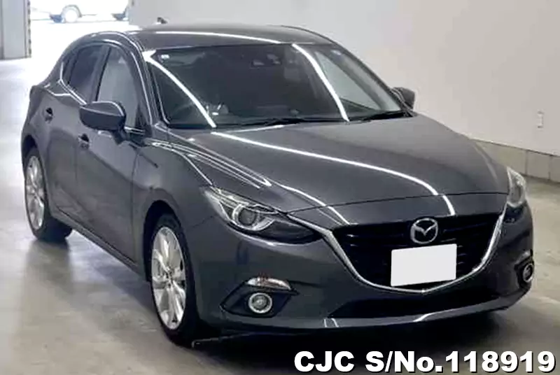 2015 Mazda / Axela Stock No. 118919
