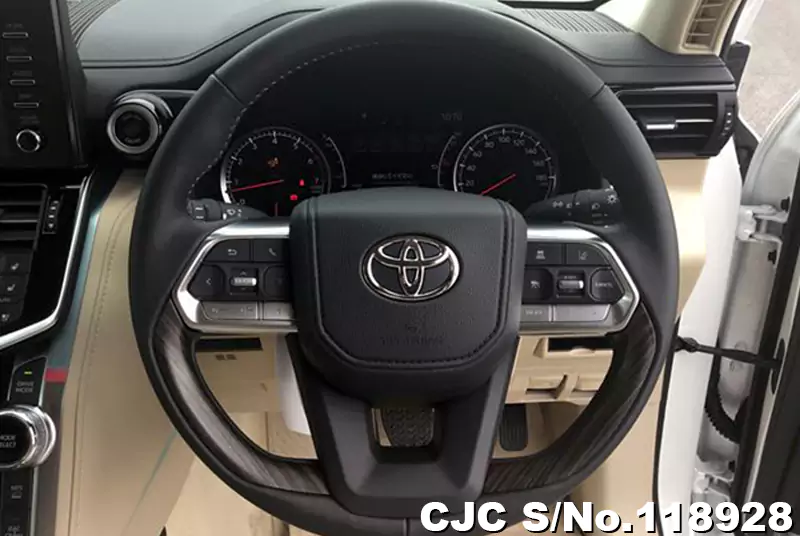 2024 Toyota / Land Cruiser Stock No. 118928
