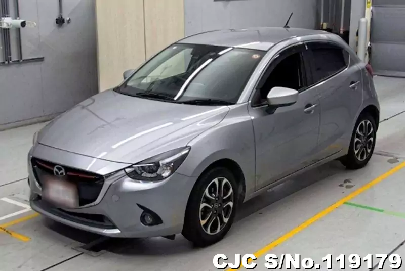 2014 Mazda / Demio Stock No. 119179