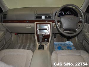 Toyota / Progres 2001 2.5 Petrol