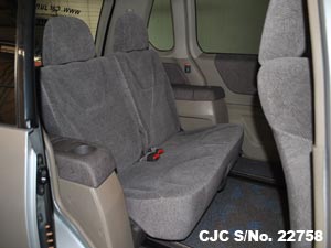 Mitsubishi / RVR 2000 1.8 Petrol