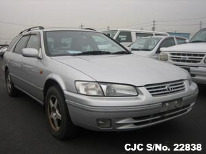 Toyota / Camry 1998 2.2 Petrol