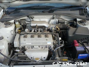Engine  cabin View of Toyota Altezza