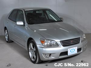 Used Toyota Altezza 2800cc