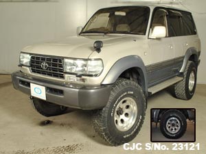 Engine cabin of Toyota Land Cruiser