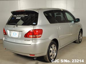 Toyota / Ipsum 2002 2.4 Petrol