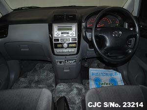 Toyota / Ipsum 2002 2.4 Petrol