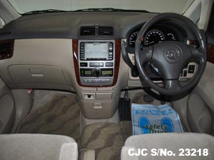 Steering View of Toyota Ipsum