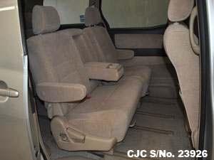 Toyota / Alphard 2004 2.4 Petrol