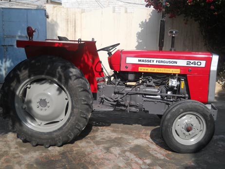 Massey Ferguson / MF-240 2000 2.5 Diesel