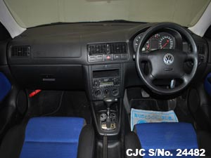 Volkswagen Golf Steering View