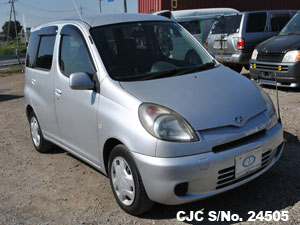 Toyota / Funcargo 2001 1.3 Petrol