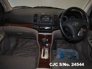 Toyota / Premio 2003 1.5 Petrol