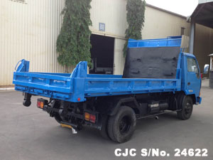 Mitsubishi / Fuso Fighter 1992 7.6 Diesel