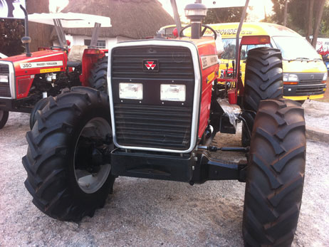 Massey Ferguson MF-260