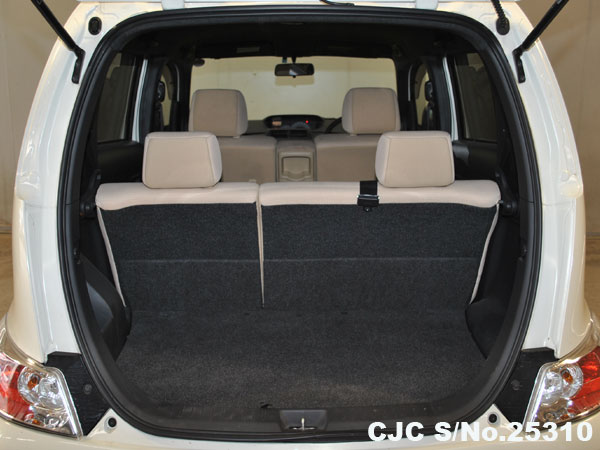 Toyota / BB 2008 1.5 Petrol
