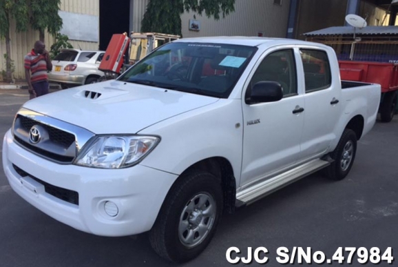 2010 Toyota / Hilux Stock No. 47984