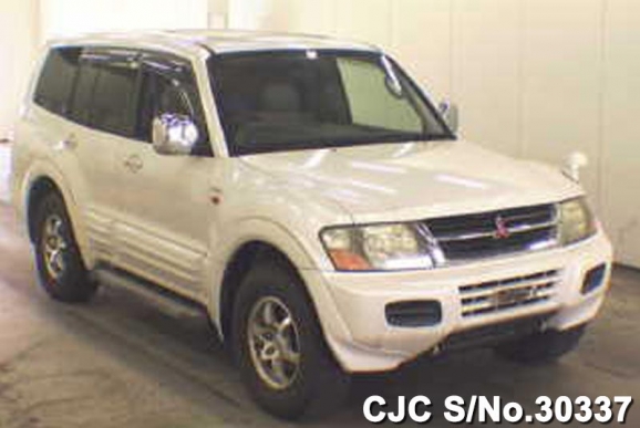 2002 Mitsubishi / Pajero Stock No. 30337