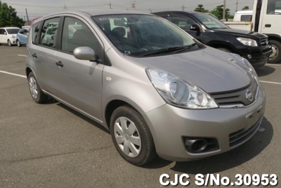 2010 Nissan / Note Stock No. 30953