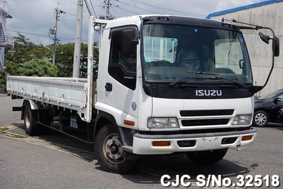 2004 Isuzu / Forward Stock No. 32518