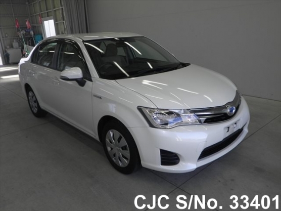2013 Toyota / Corolla Axio Stock No. 33401