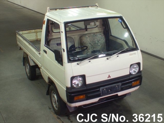 1990 Mitsubishi / Delica Stock No. 36215