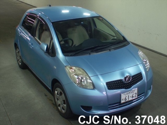 2007 Toyota / Vitz - Yaris Stock No. 37048