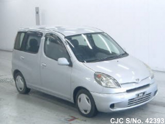 2000 Toyota / Funcargo Stock No. 42393