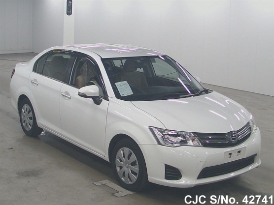 2013 Toyota / Corolla Axio Stock No. 42741