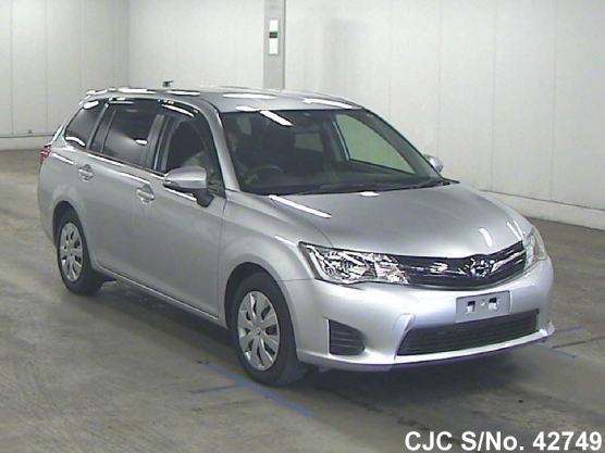 2013 Toyota / Corolla Fielder Stock No. 42749