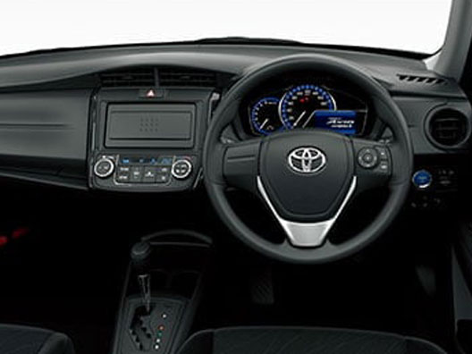 Brand New Toyota / Corolla Axio Hybrid
