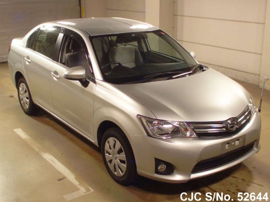 2013 Toyota / Corolla Axio Stock No. 52644