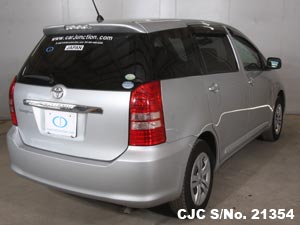 Toyota / Wish 2004 1.8 Petrol