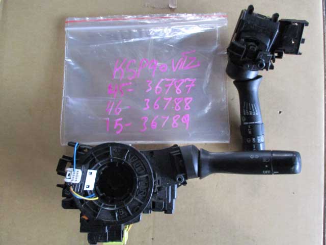 Used Toyota  COMBINATION SWITCH FOR HEAD LIGHT