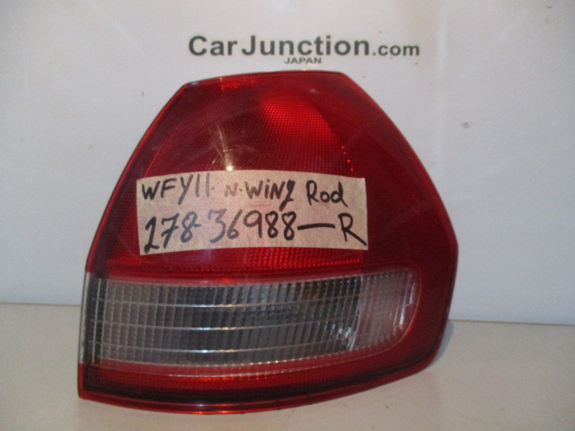 Used Nissan Wingroad TAIL LAMP RIGHT